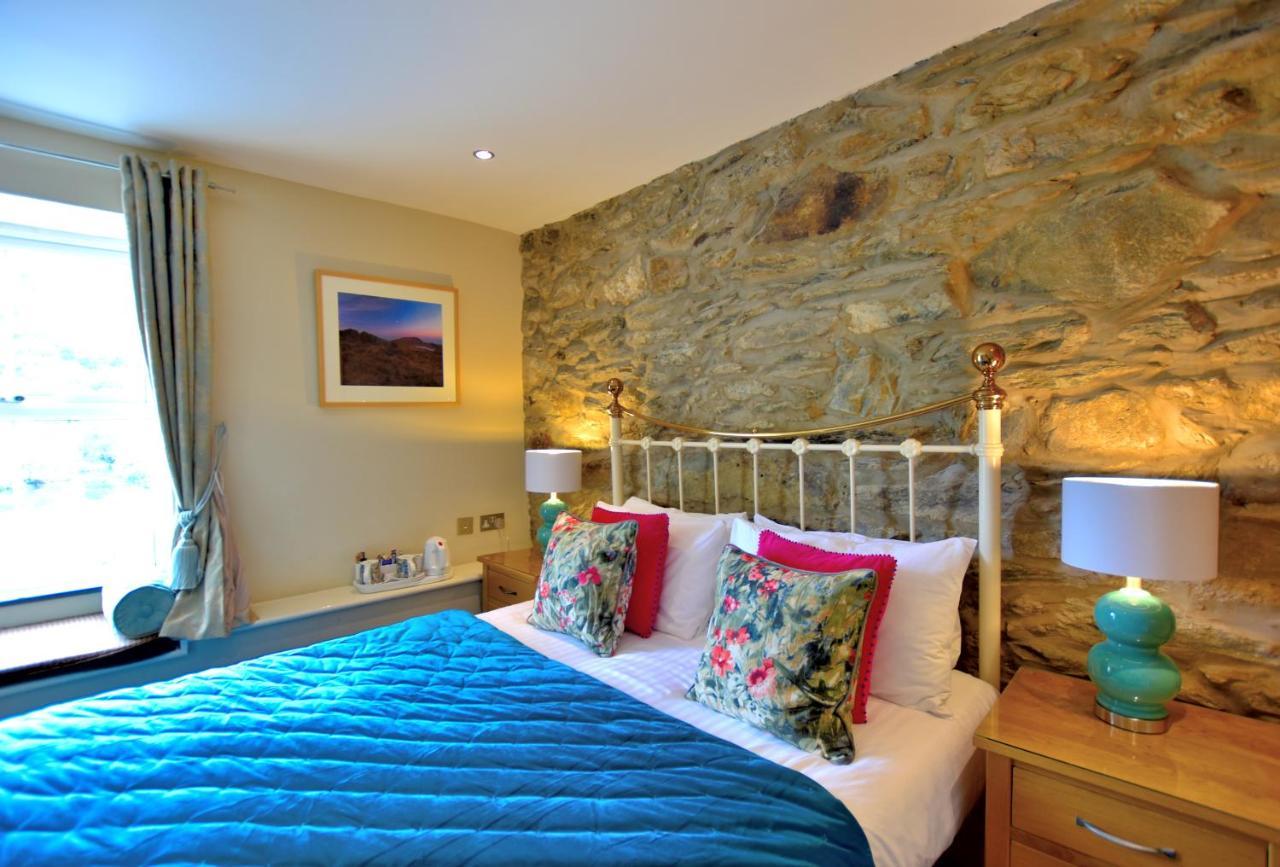 The Bryn At Capel Hotel คาเปล-คูริก ภายนอก รูปภาพ