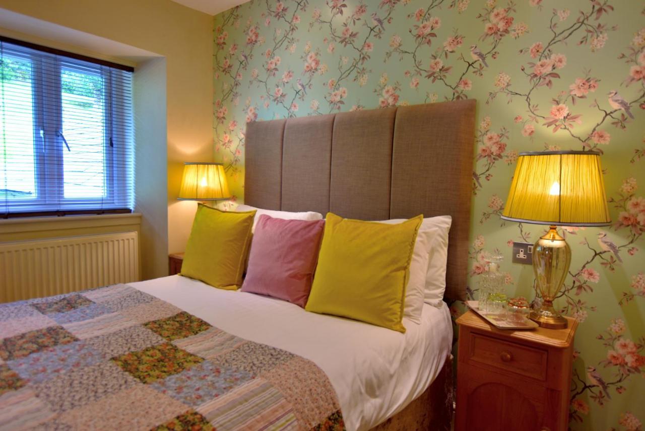 The Bryn At Capel Hotel คาเปล-คูริก ภายนอก รูปภาพ