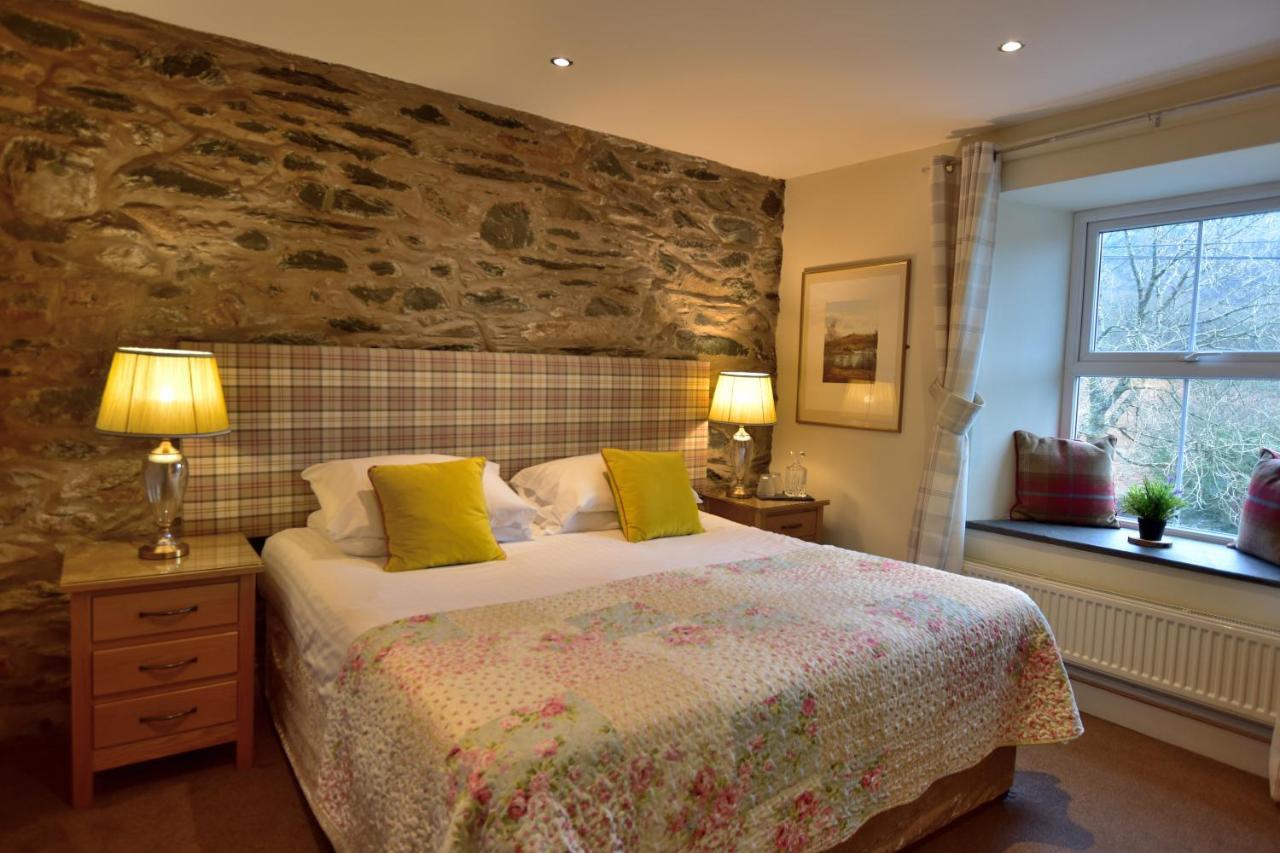 The Bryn At Capel Hotel คาเปล-คูริก ภายนอก รูปภาพ