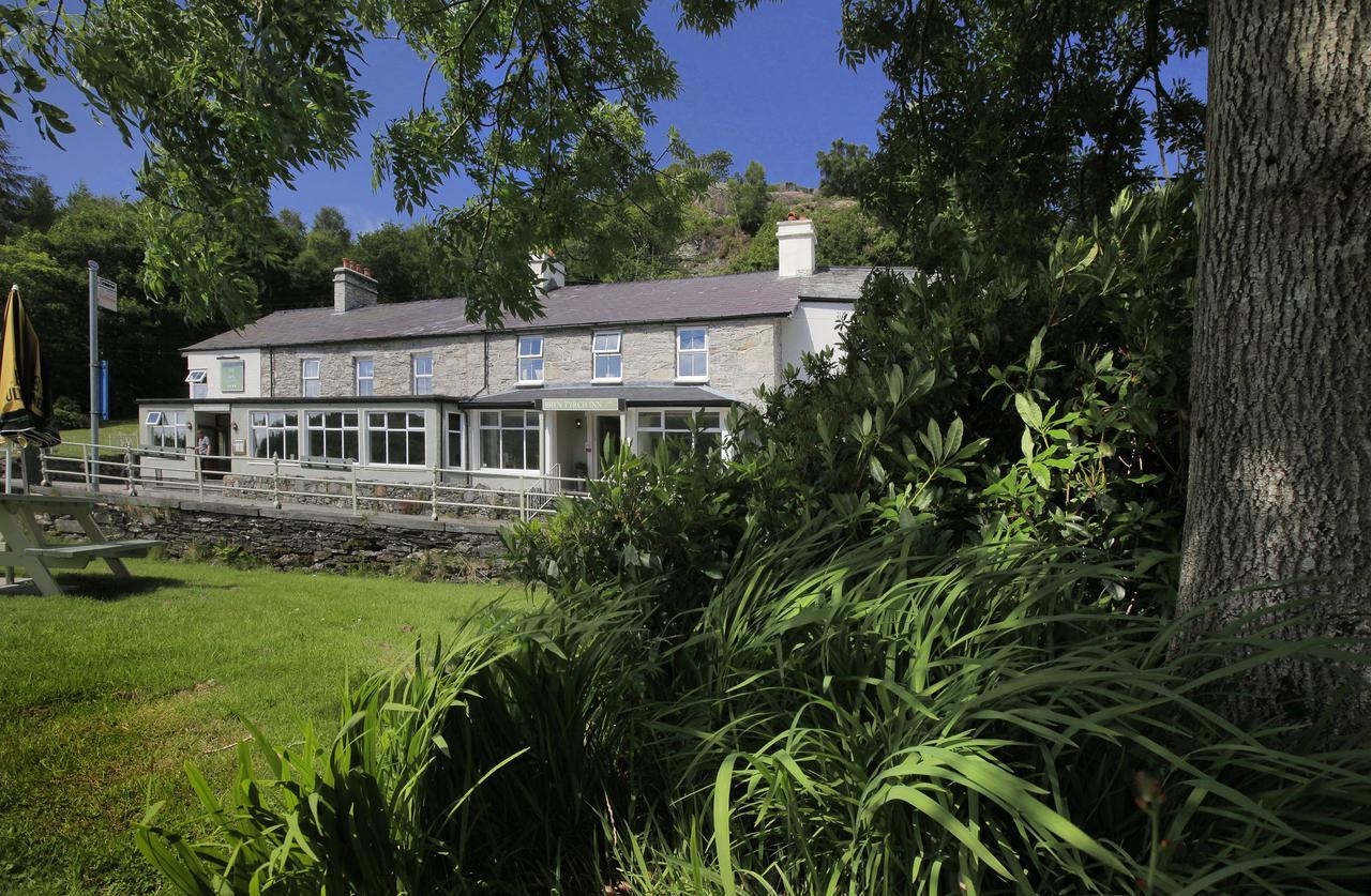The Bryn At Capel Hotel คาเปล-คูริก ภายนอก รูปภาพ