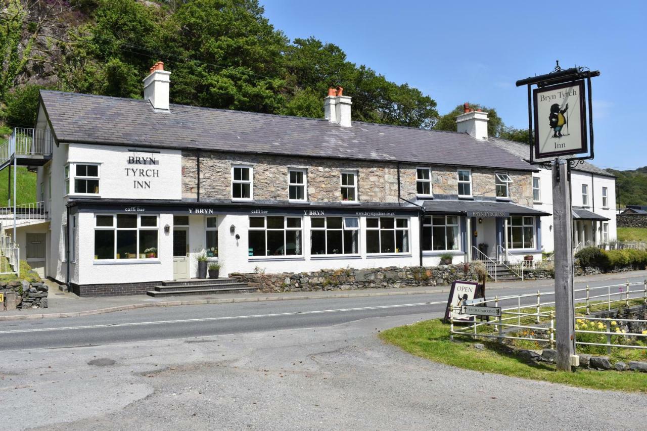 The Bryn At Capel Hotel คาเปล-คูริก ภายนอก รูปภาพ