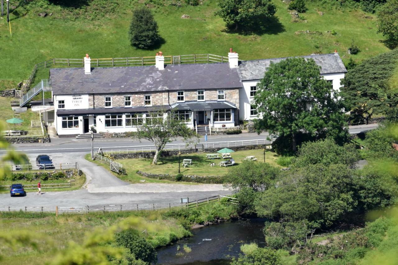 The Bryn At Capel Hotel คาเปล-คูริก ภายนอก รูปภาพ