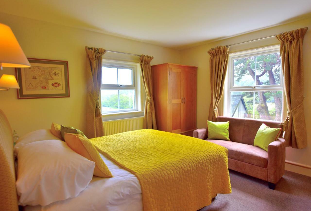 The Bryn At Capel Hotel คาเปล-คูริก ภายนอก รูปภาพ