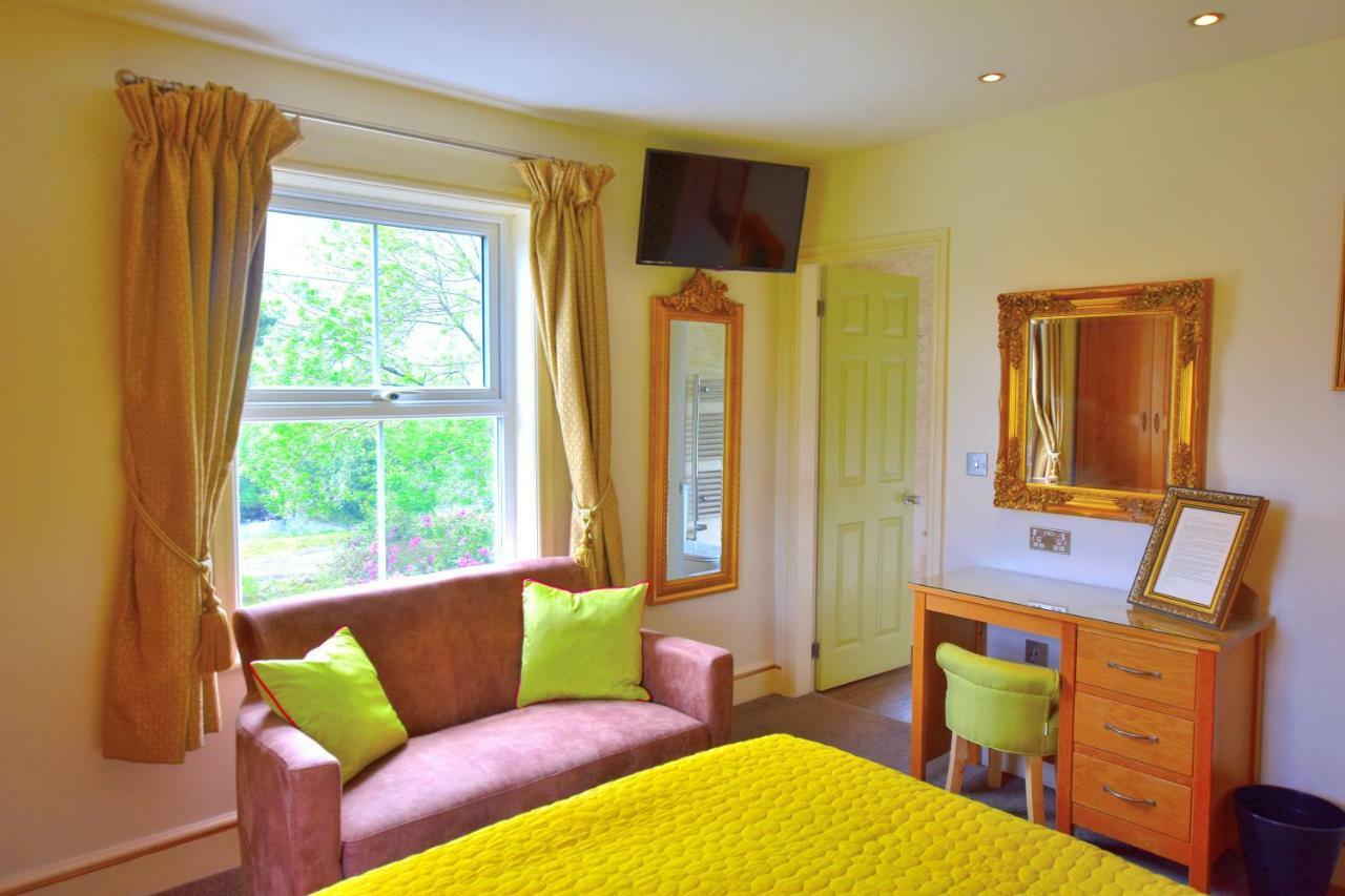 The Bryn At Capel Hotel คาเปล-คูริก ภายนอก รูปภาพ
